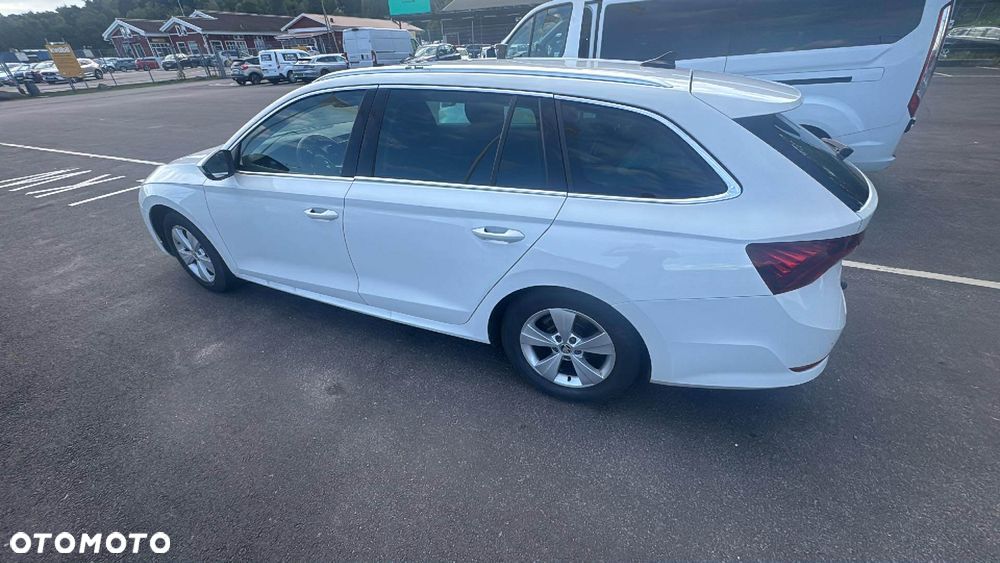 Skoda Octavia - 4