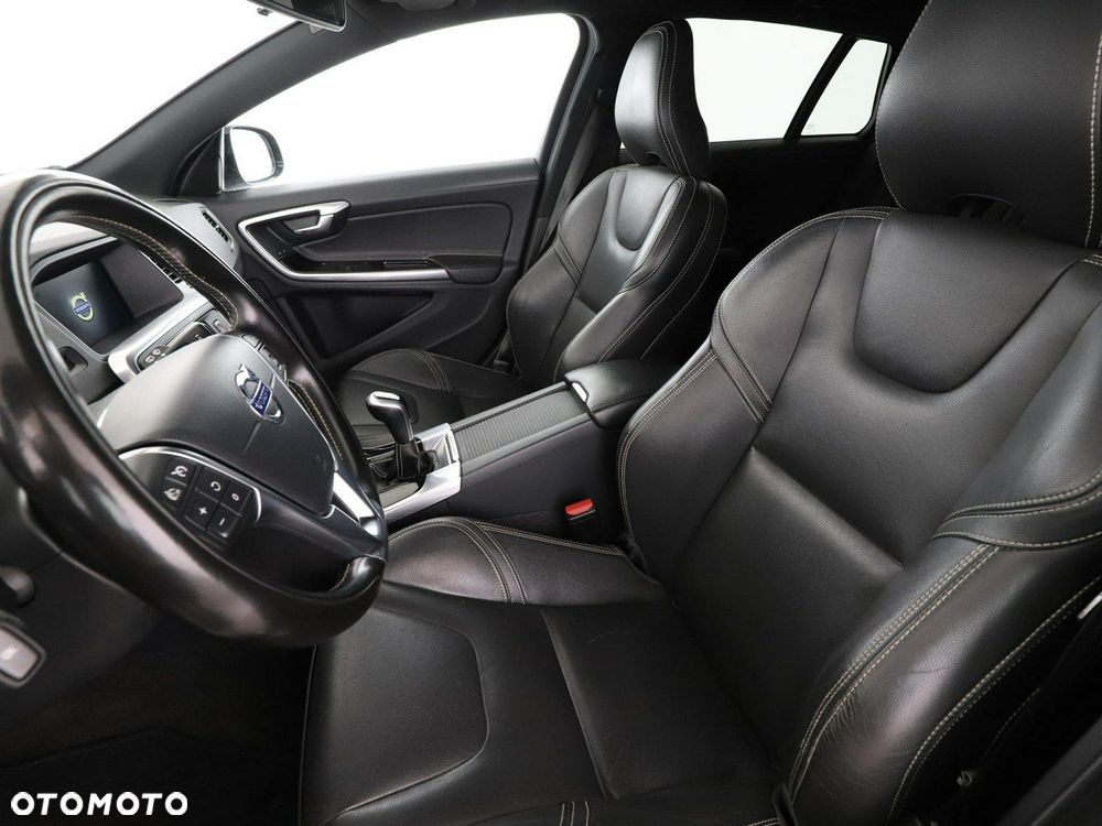 Volvo V60 D2 Drive-E Dynamic Edition (Momentum) - 13