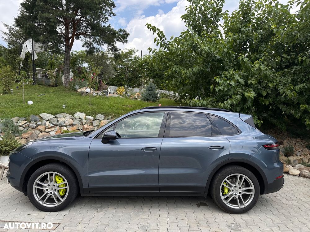 Porsche Cayenne Tiptronic S - 9