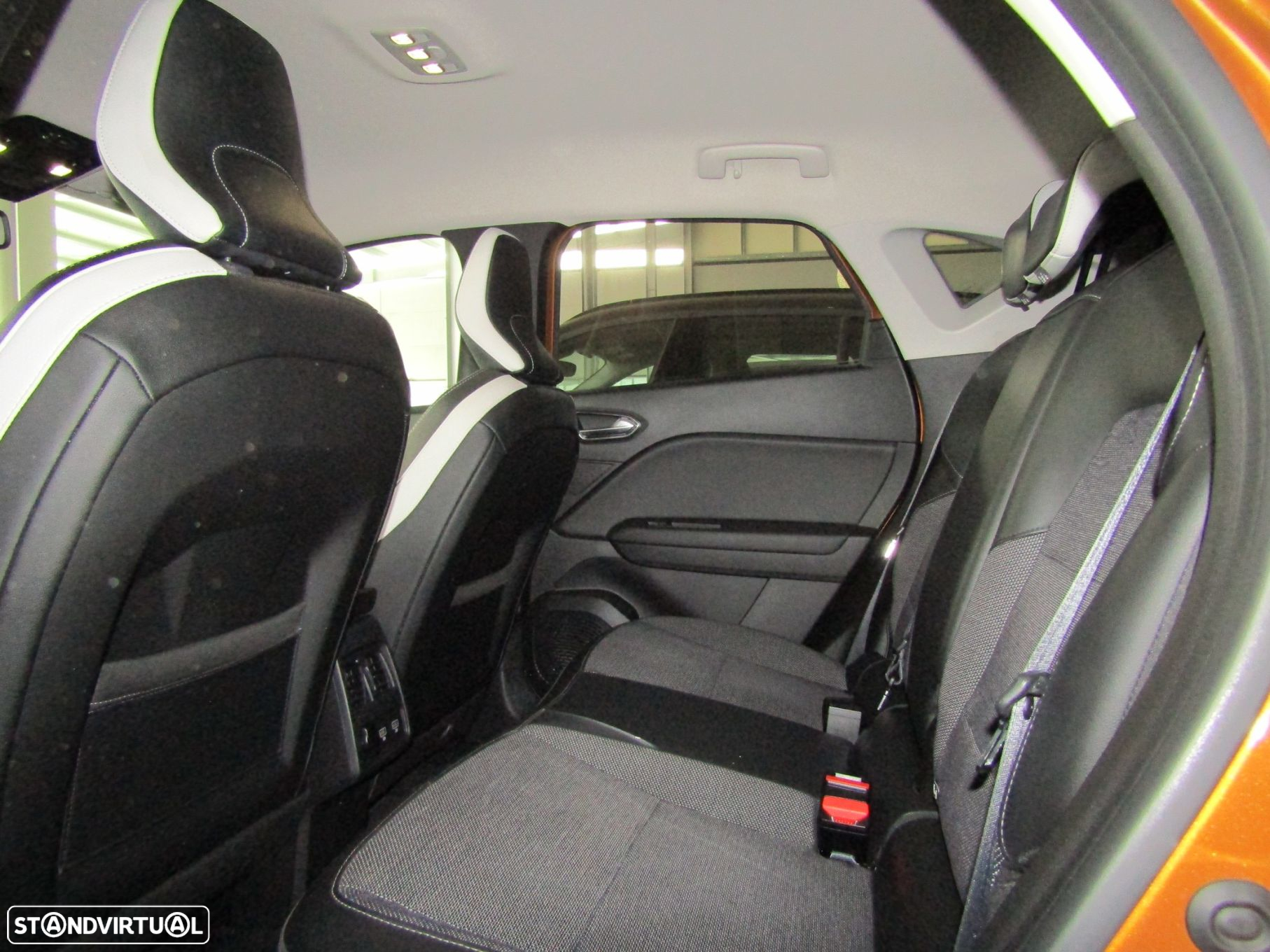 Renault Captur 1.5 dCi Exclusive - 6