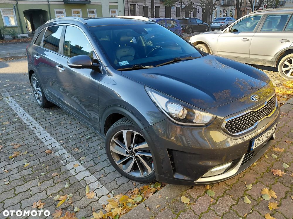 Kia Niro 1.6 GDI Hybrid L - 11