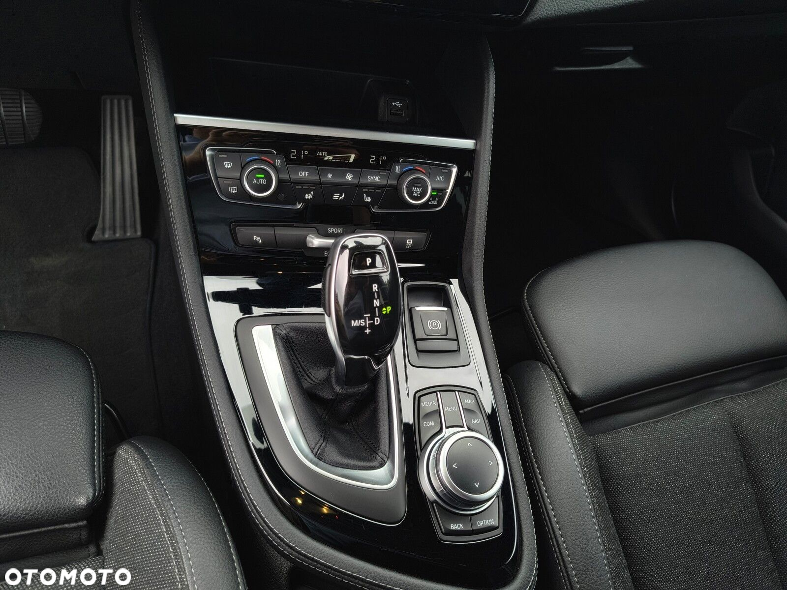 BMW Seria 2 218i M Sport - 18