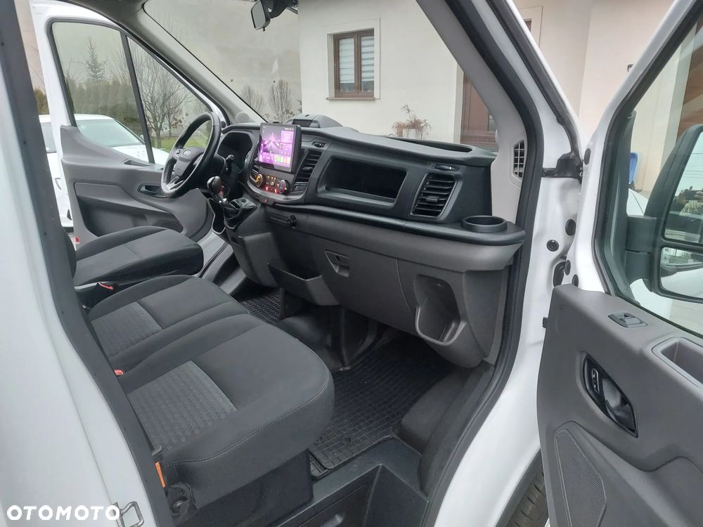 Ford Transit - 40