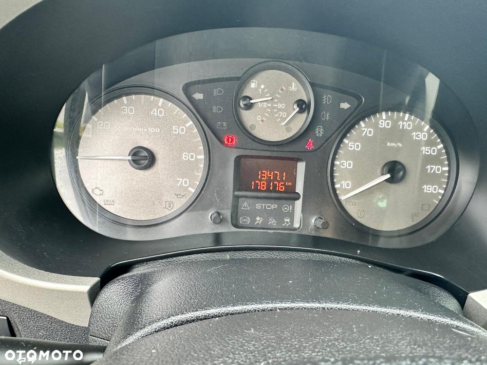 Citroën Berlingo 1.6 BlueHDi XTR S&S - 12