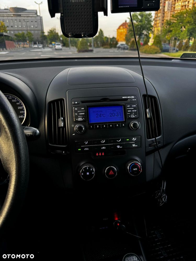 Hyundai i30 1.6 CRDi Base - 14