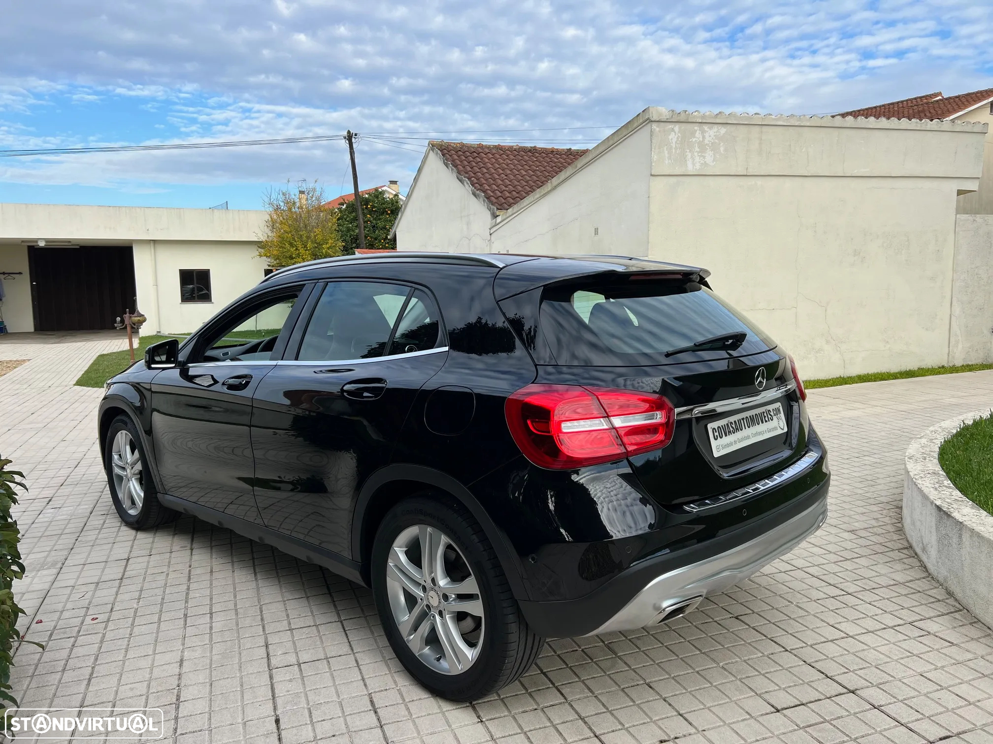 Mercedes-Benz GLA 220 d 7G-DCT Urban - 8