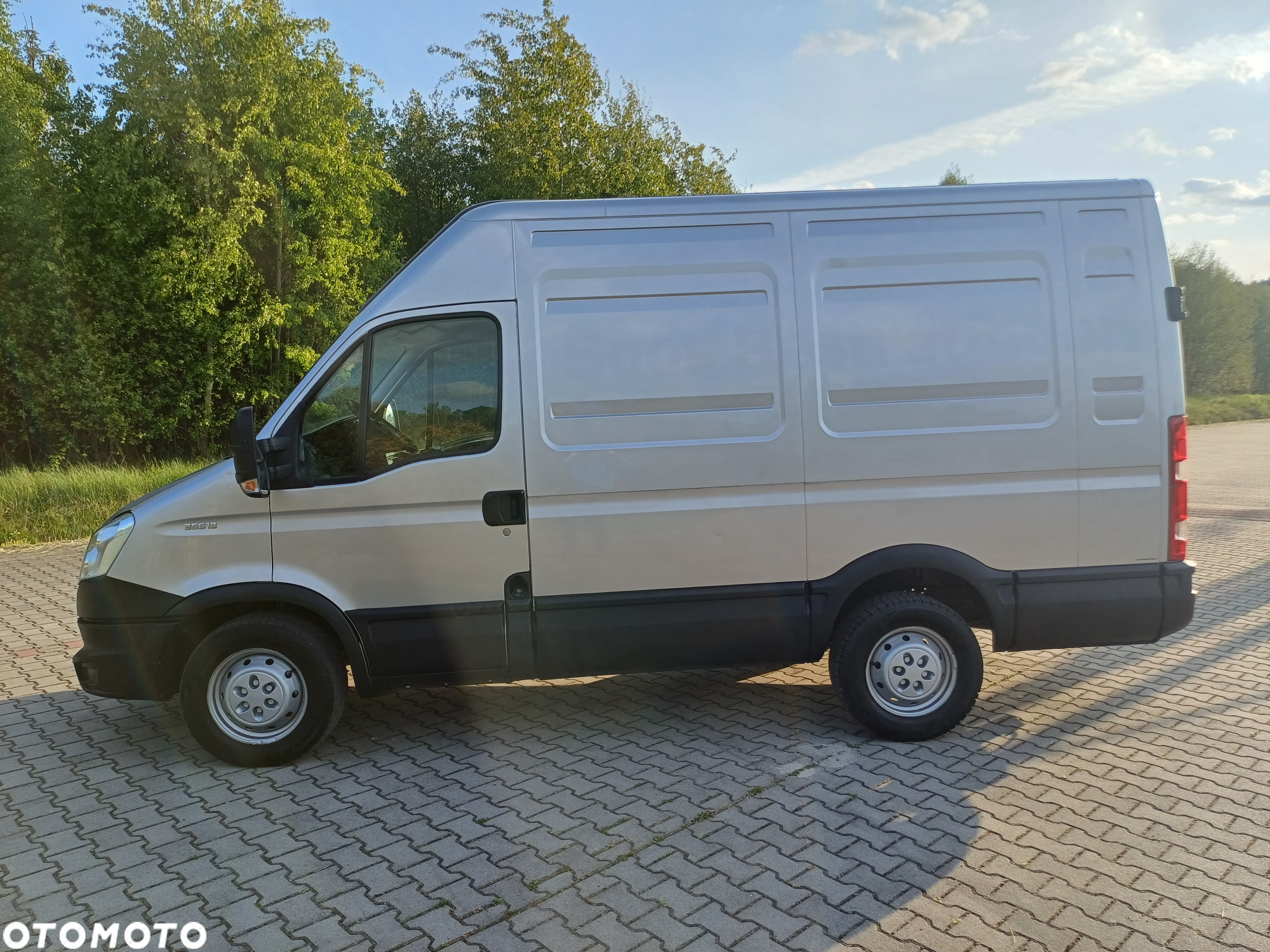 Iveco 35s13 - 20