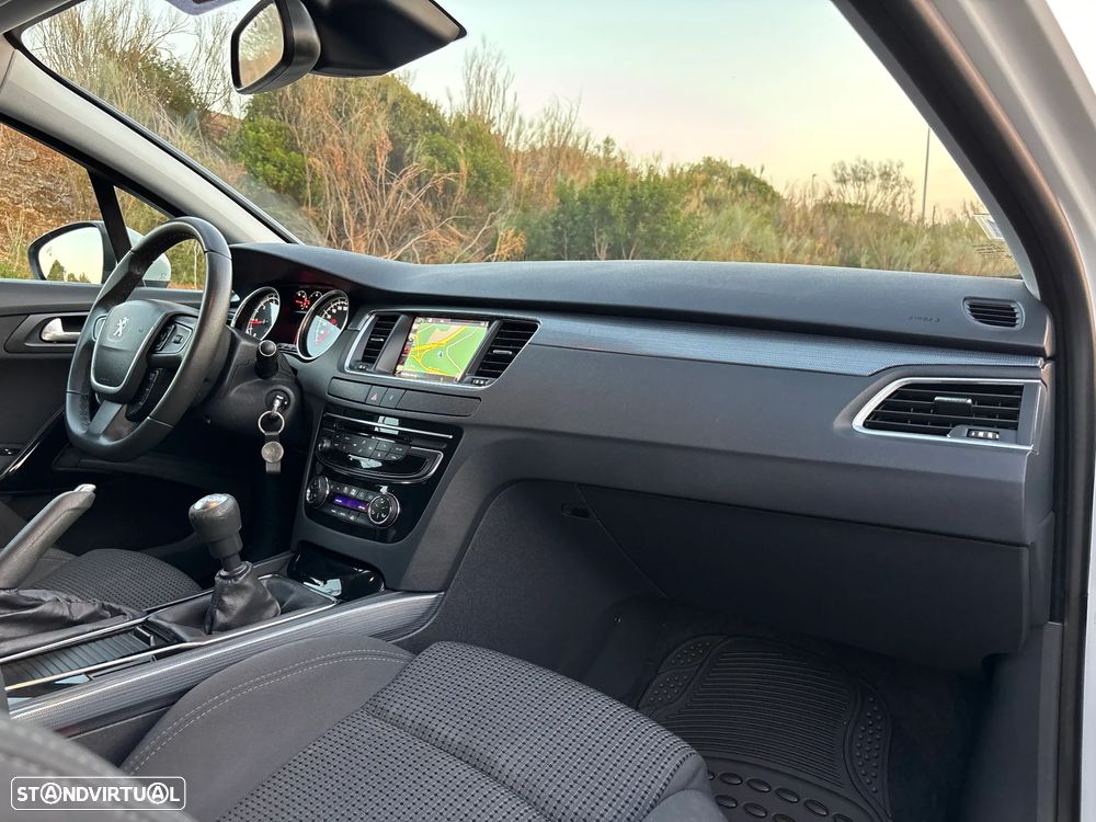 Peugeot 508 SW 1.6 BlueHDi Active - 22