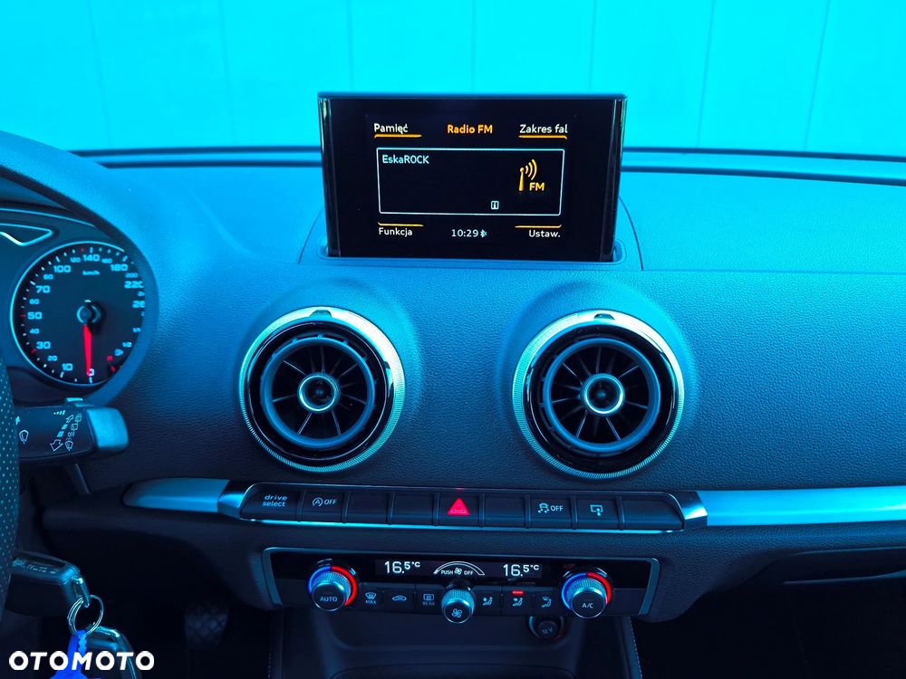 Audi A3 Sportback 1.4 TFSI cylinder on demand ultra S line Sportpaket - 31