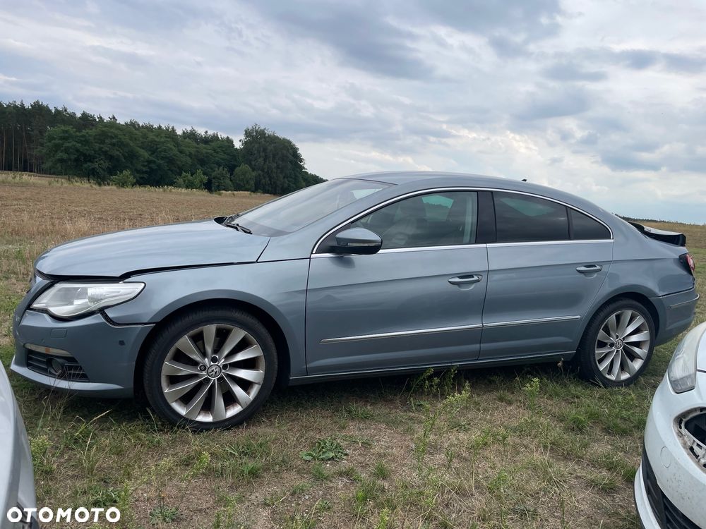 Volkswagen CC - 9