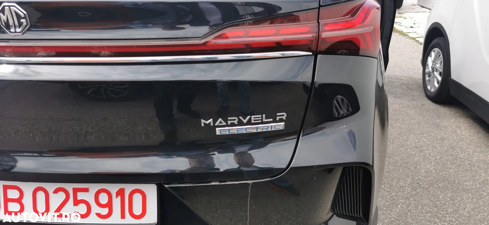 MG Marvel R Luxury - 19