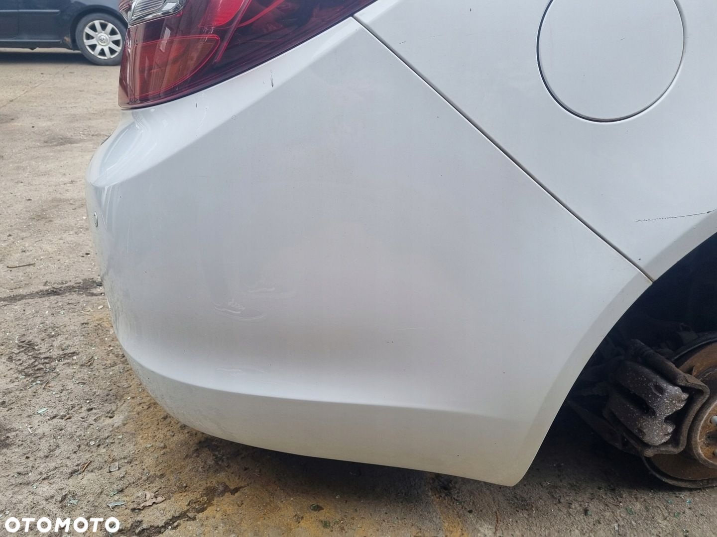 OPEL INSIGNIA A 13-17 LIFT 2014 r. Z40R HB ZDERZAK TYŁ TYLNY PDC - 11
