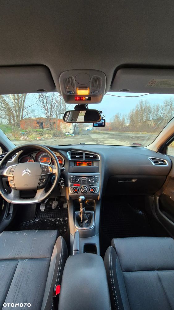 Citroën C4 1.6 VTi Seduction - 9