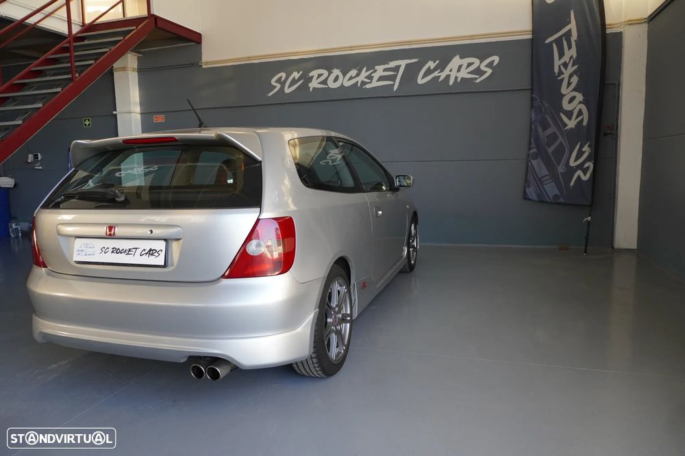 Honda Civic 2.0i Type-R - 37