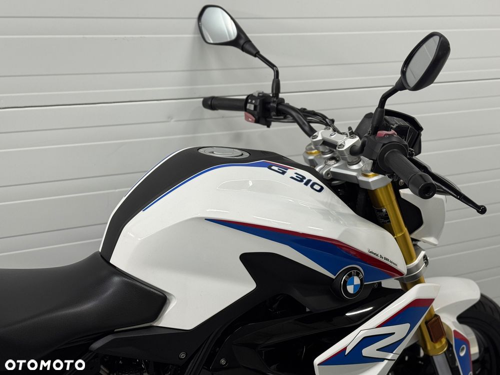 BMW G - 11