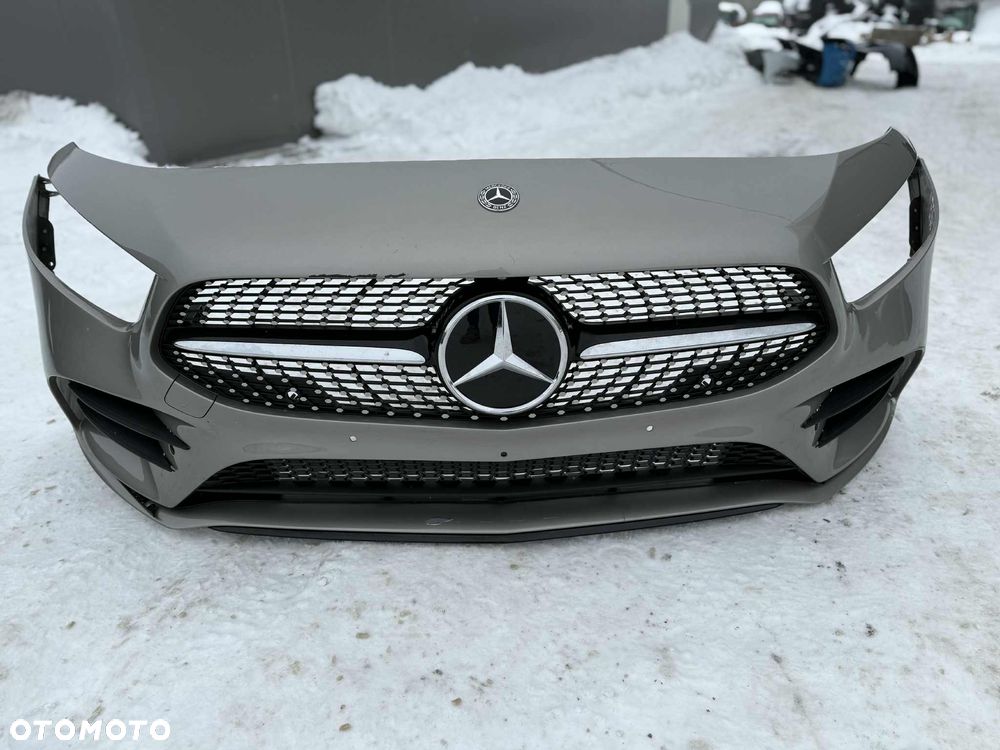 Mercedes Benz A W177 A35 AMG Line Zderzak Przód Przedni PDC Radar 18- - 12