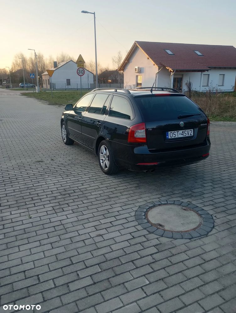 Skoda Octavia 1.8 TSI Family Plus - 5