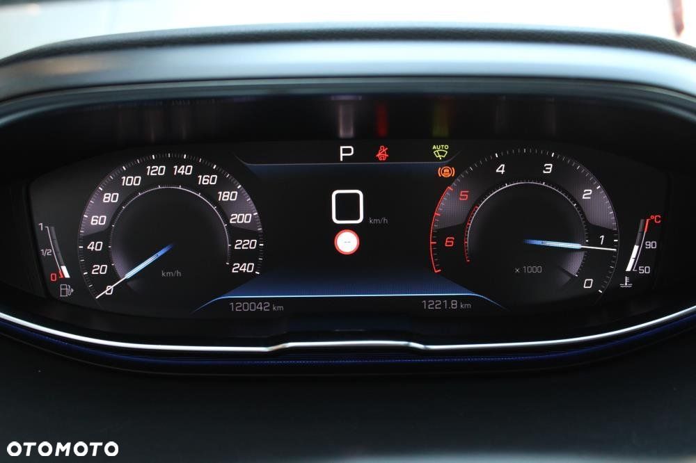 Peugeot 3008 - 17