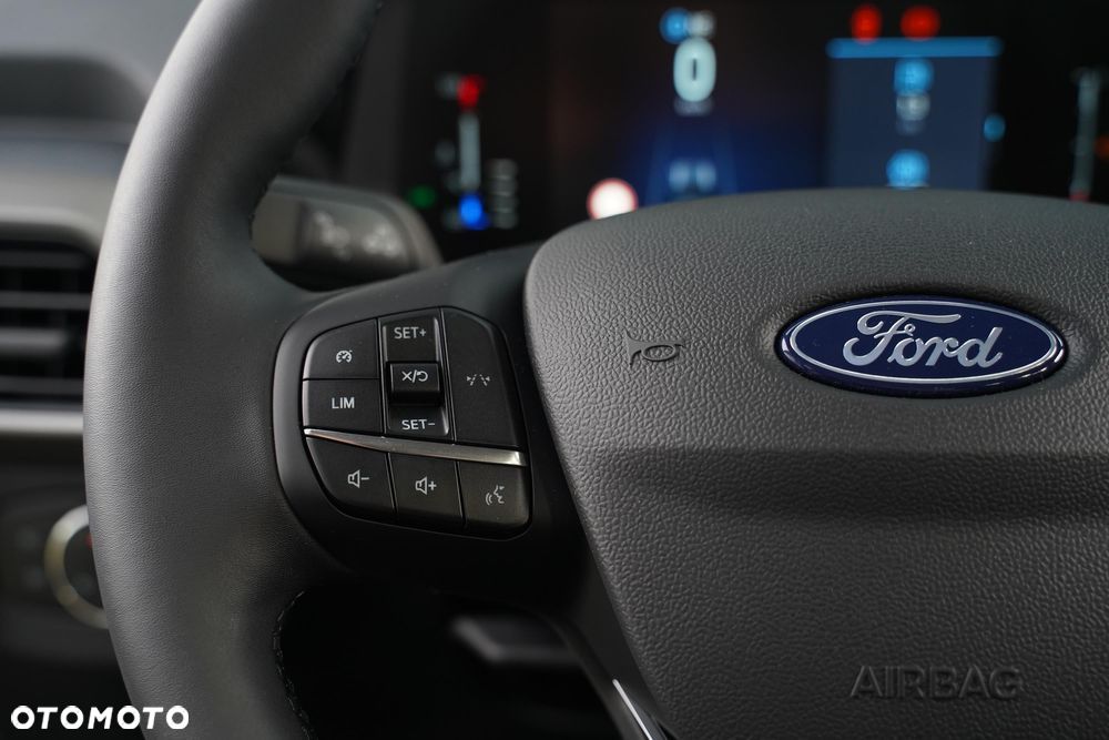 Ford Tourneo Courier 1.0 EcoBoost Trend - 21