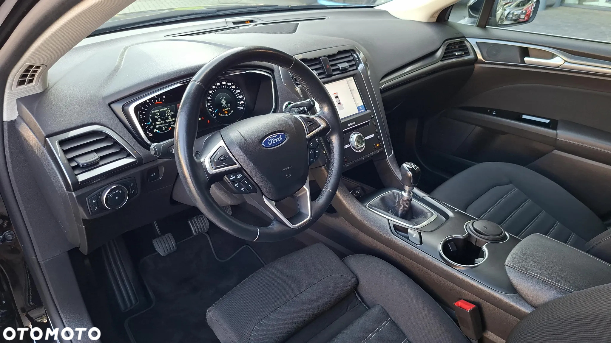 Ford Mondeo 2.0 EcoBlue Titanium - 17