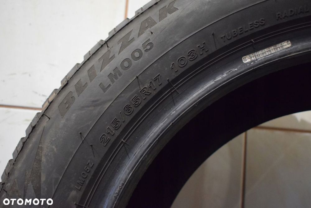 R17 215/65 Bridgestone Blizzak LM005 cena za parę - 9