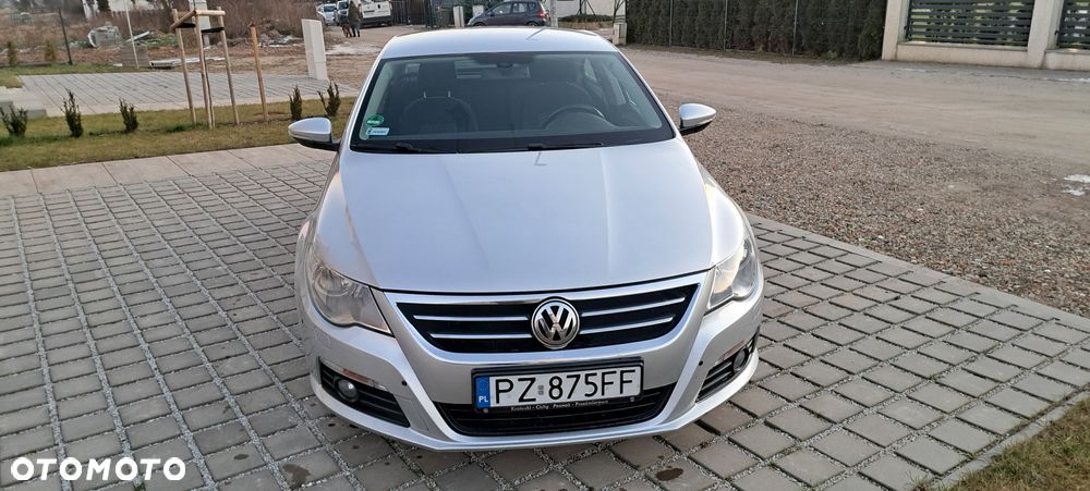 Volkswagen Passat CC - 12