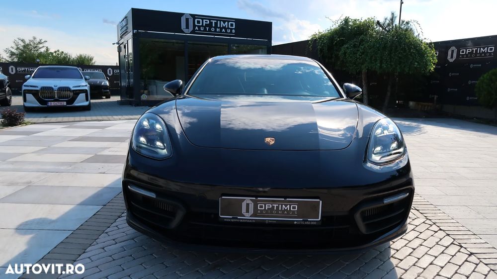 Porsche Panamera 4 Platinum Edition - 2