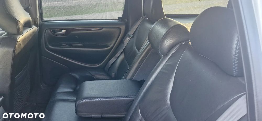Volvo XC 70 - 6
