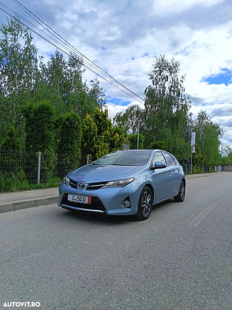 Toyota Auris 2.0 D-4D Edition - 11