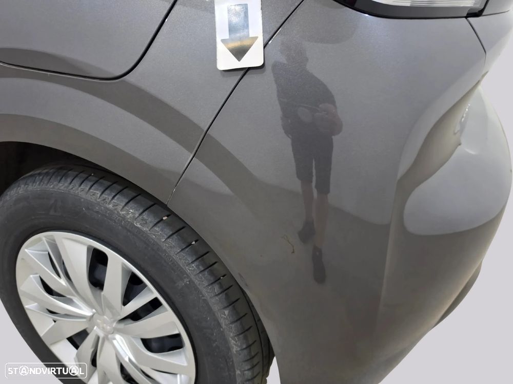 Peugeot 208 - 19