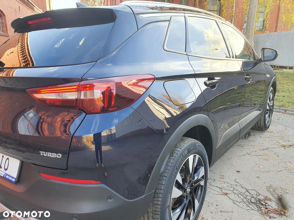 Opel Grandland X 1.2 Start/Stop Business Elegance - 4