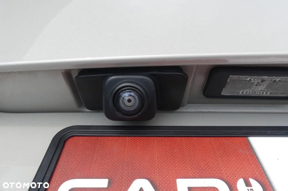 Citroën C4 Picasso 1.6 BlueHDi Shine S&S - 23