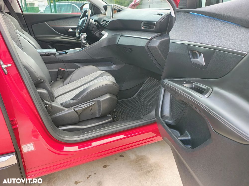 Peugeot 3008 PureTech 130 Stop & Start GPF Allure - 7