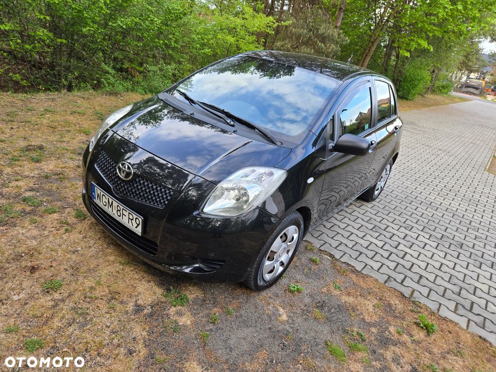 Toyota Yaris 1.3 Prestige - 1