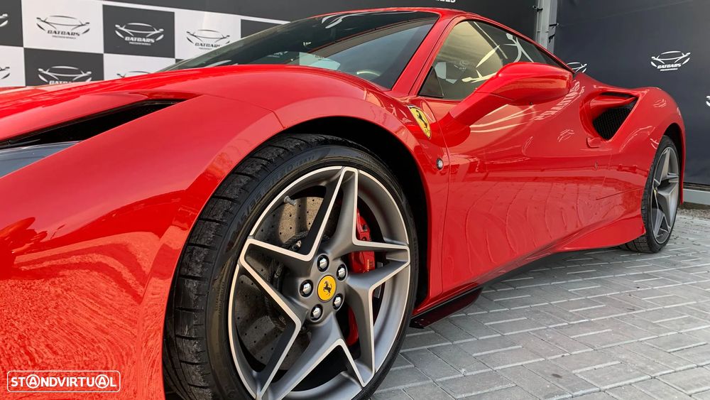 Ferrari F8 Tributo - 6