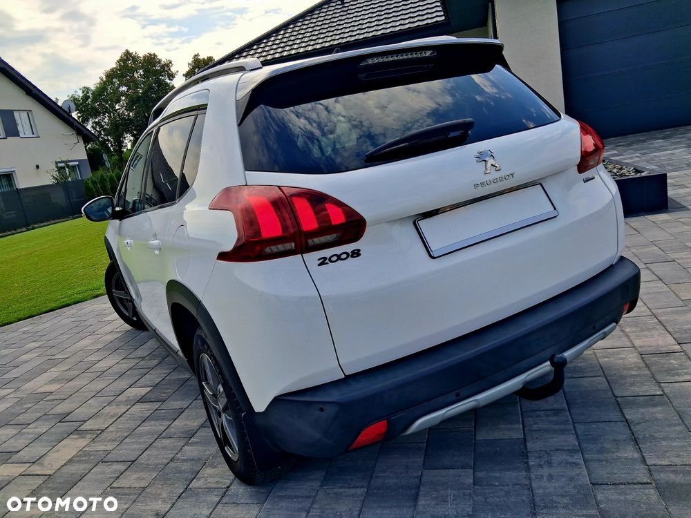 Peugeot 2008 - 18