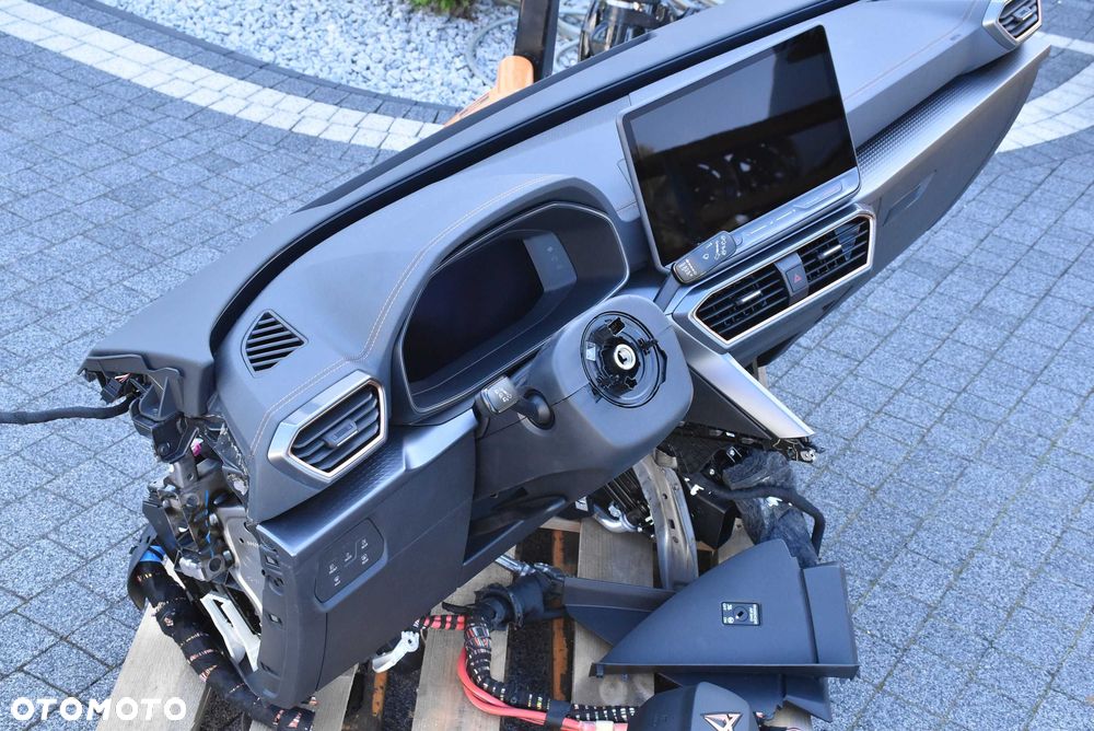 CUPRA LEON 5FB Nowa deska konsola AIRBAG poduszki ORYGINAŁ facelift - 3