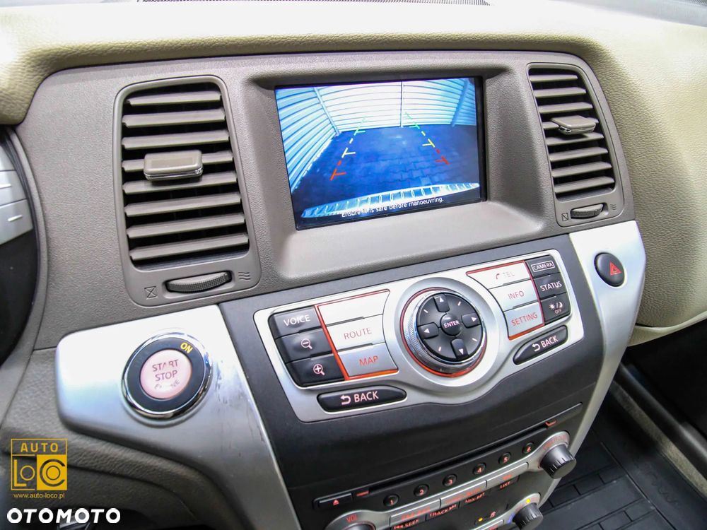 Nissan Murano 2.5 D Premium - 19
