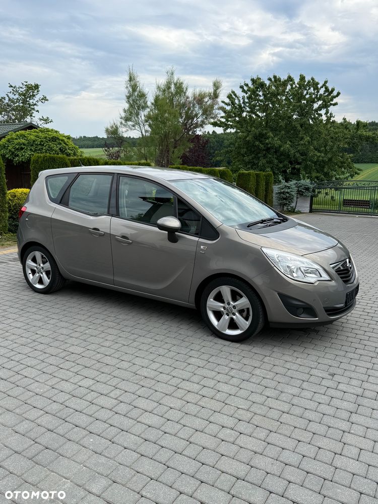 Opel Meriva 1.4 T Cosmo - 3