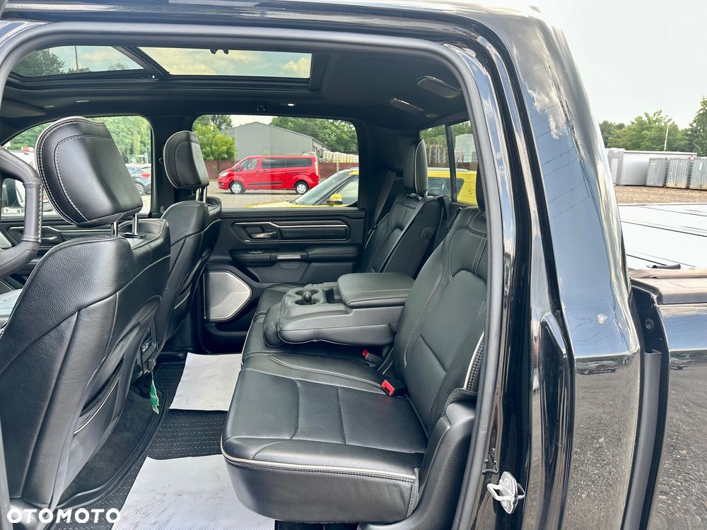 RAM 1500 Crew Cab Shortbed Limited - 19