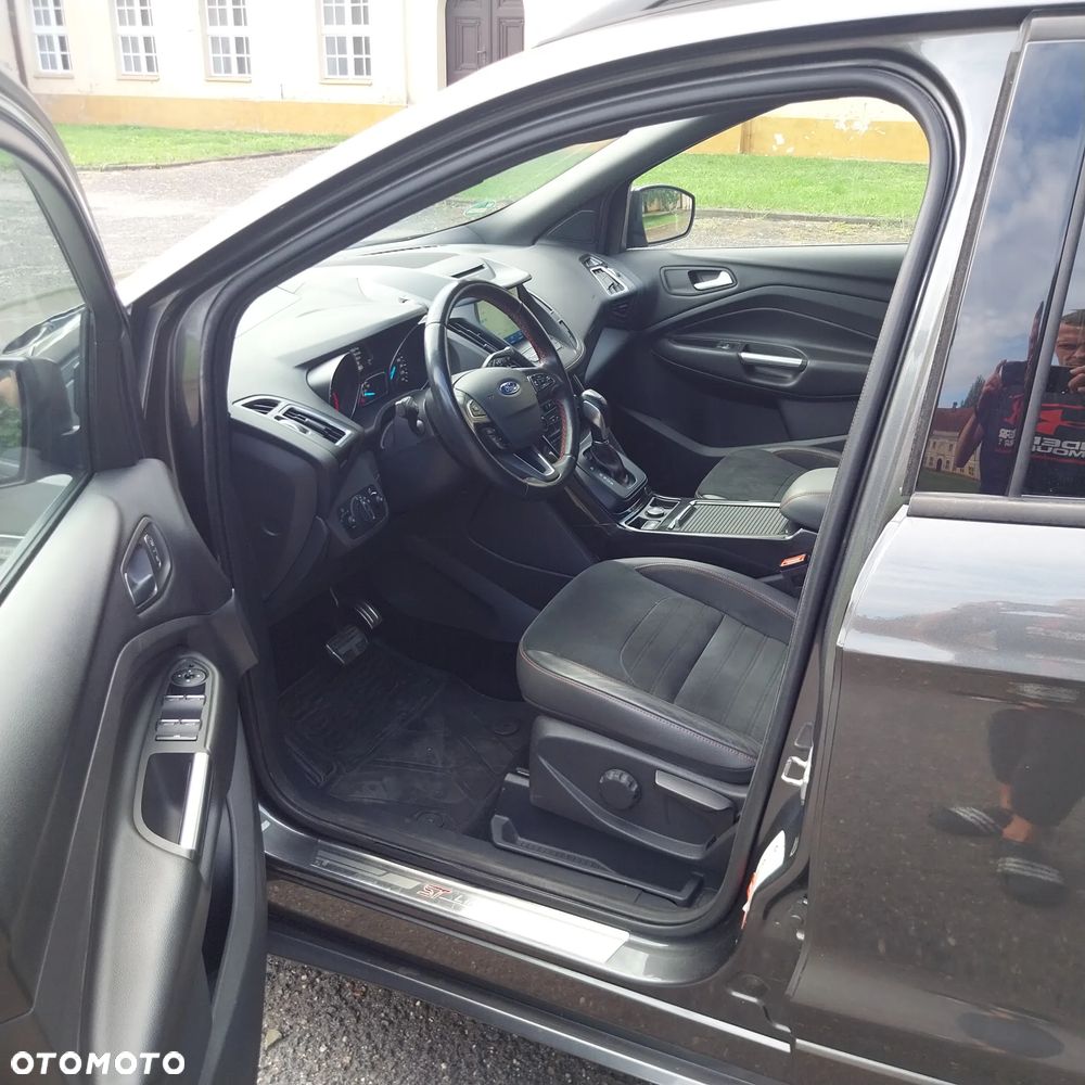 Ford Kuga 2.0 TDCi 4x4 ST-Line - 9