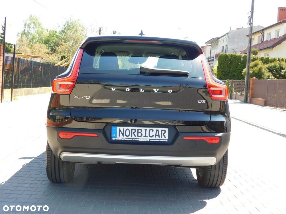 Volvo XC 40 D3 Momentum Pro - 7