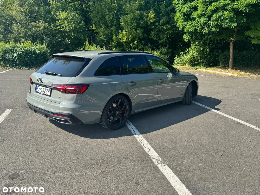 Audi A4 Avant - 16