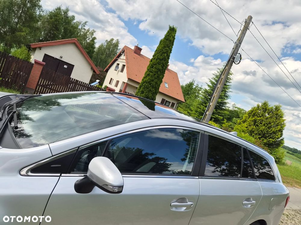 Toyota Avensis 1.8 Executive - 10