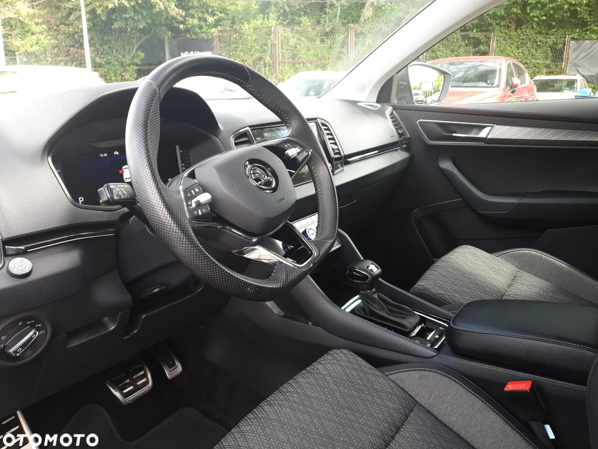 Skoda Karoq 1.5 TSI ACT 4x2 Style DSG - 9
