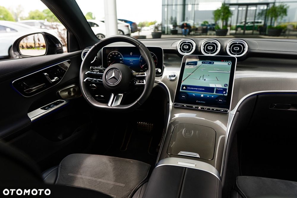 Mercedes-Benz GLC - 23