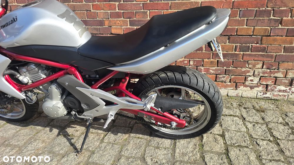 Kawasaki ER - 17