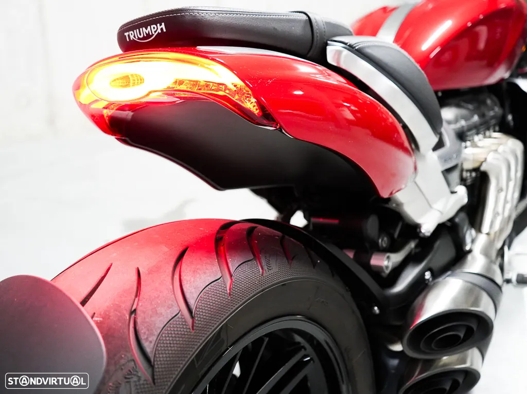 Triumph Rocket 3R - 10