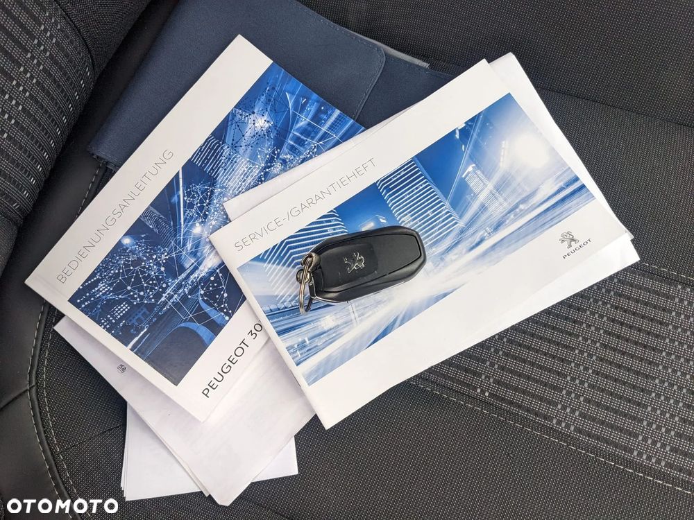 Peugeot 308 SW PureTech 130 Stop & Start Allure - 23