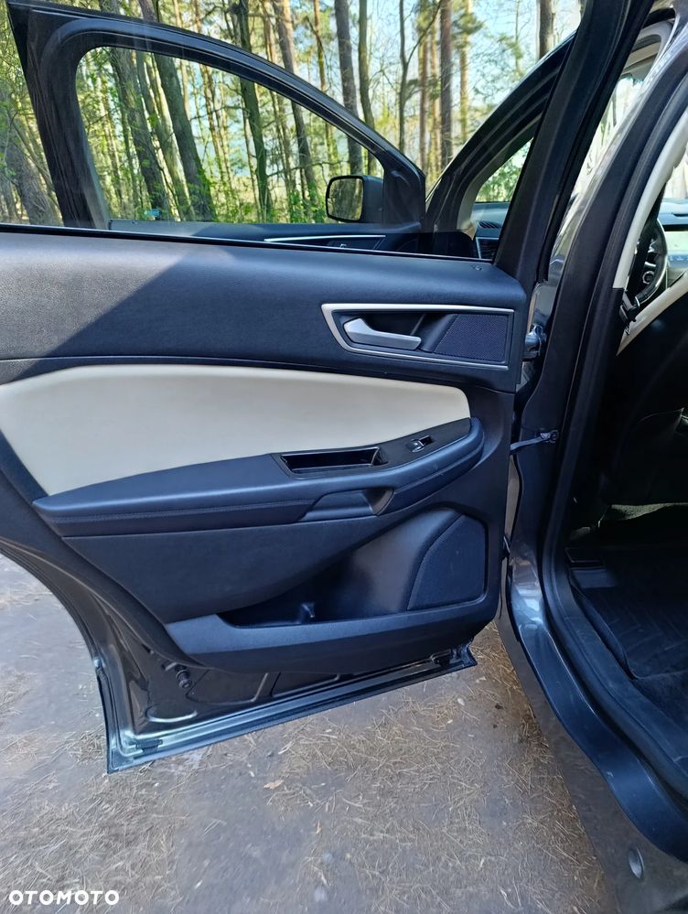 Ford Edge - 18